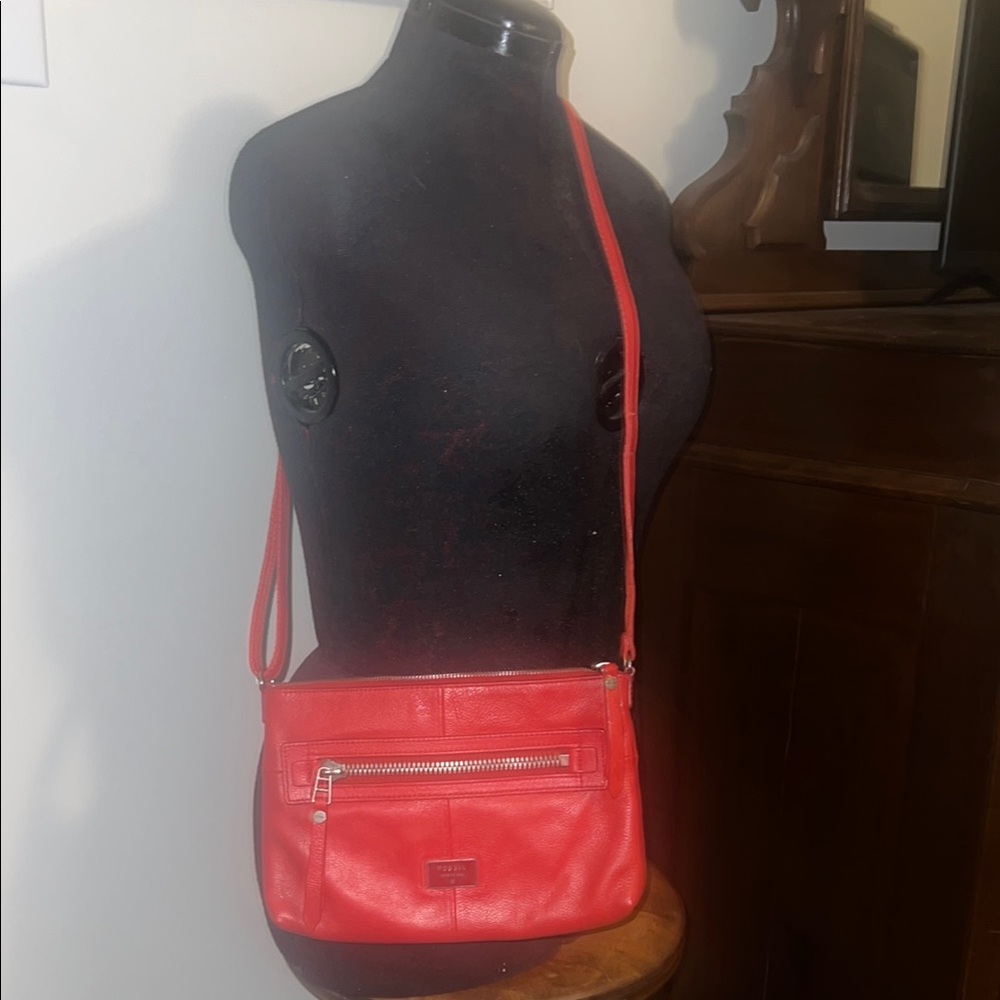 Fossil Dawson Leather Crossbody Handbag Coral Zip Closure